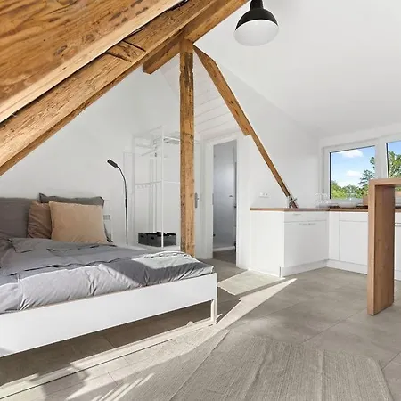 Second - Fischbach FDH
