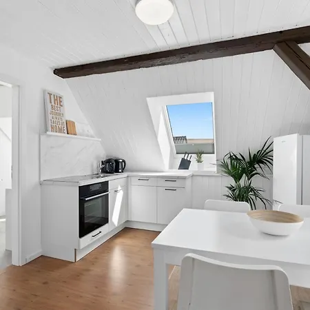 Second - Fischbach * Friedrichshafen