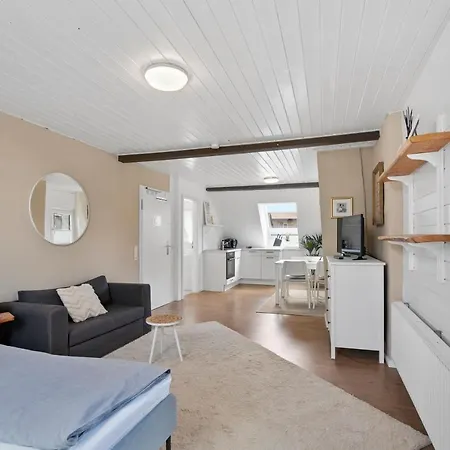 Second - Fischbach * Friedrichshafen