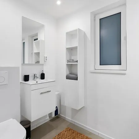 Second - Fischbach Apartment Friedrichshafen