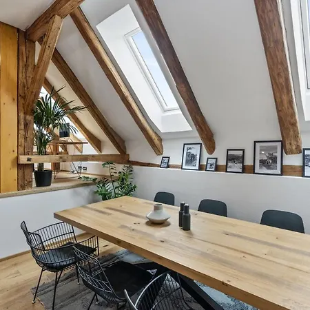 Second - Fischbach Lejlighed *