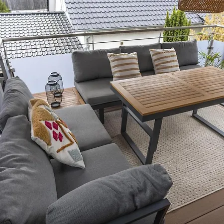 Second - Fischbach * Friedrichshafen