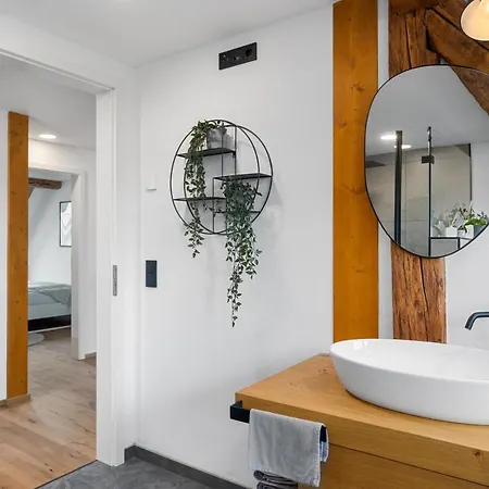 Second - Fischbach Friedrichshafen